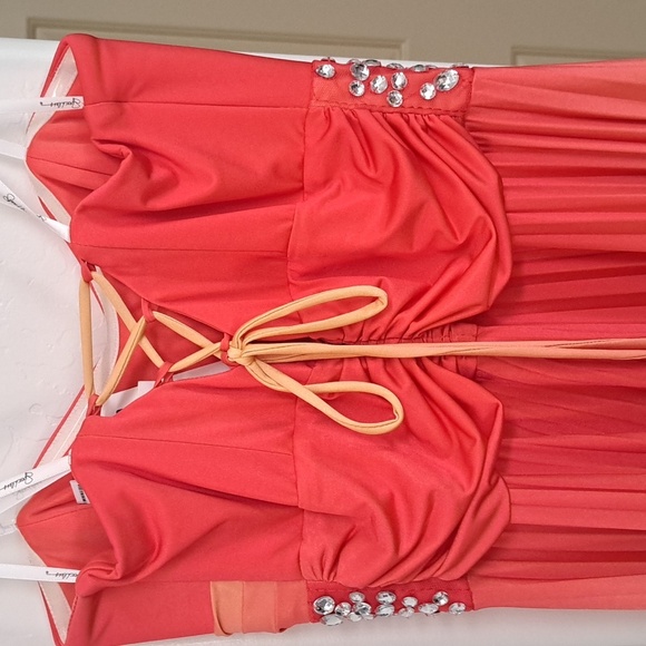 Speechless Pleated Rhinestone Accent Waist Lace Up Back Dress Size Medium - Picture 5 of 13